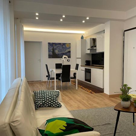 Apartmán Il Girasole Janov Exteriér fotografie